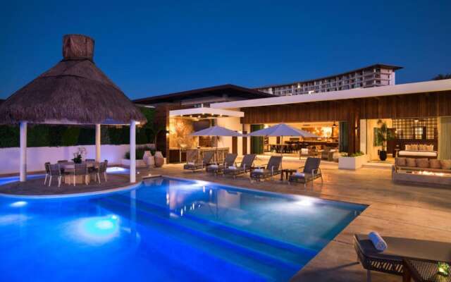 The Ultimate Holiday Villa in With Private Pool and Close to the Beach, Cabo San Lucas Villa 1049