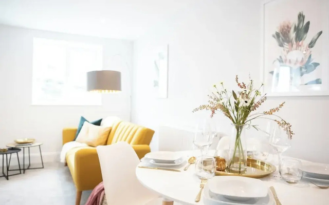 1-bed Aapartment Waterview by Novarooms