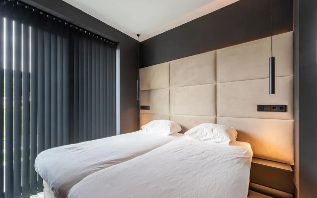 Chic Family Villa With Play Area