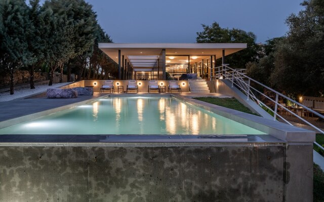 Villa 7 Masterwork Contemporary