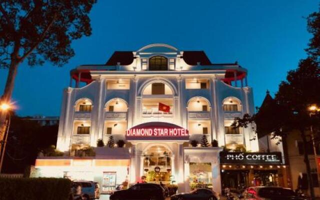 Diamond Star Hotel