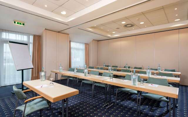 Ramada by Wyndham Hannover