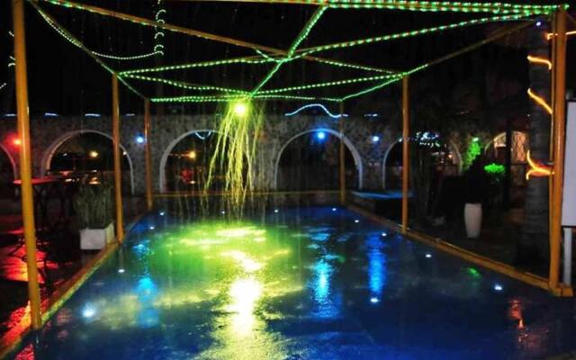 Best Western Jangwani Sea Breeze Hotel
