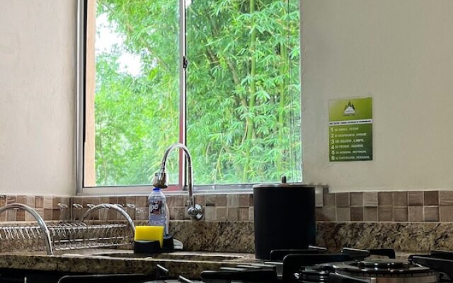 Pousada Entre Folhas