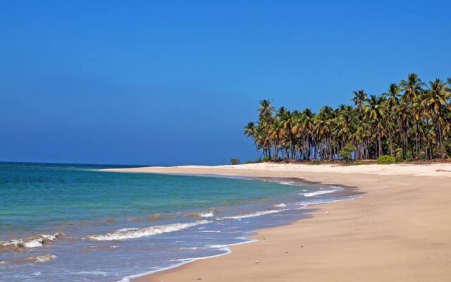 Amazing Chaung Tha Resort