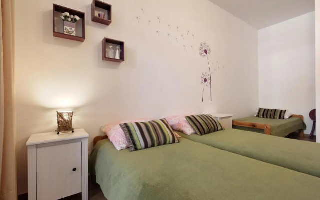 Studio close to the beach - Zadar Borik