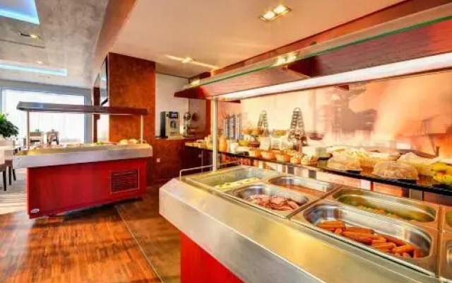 Steelhouse Hotel