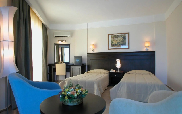 Ideal Pearl Hotel