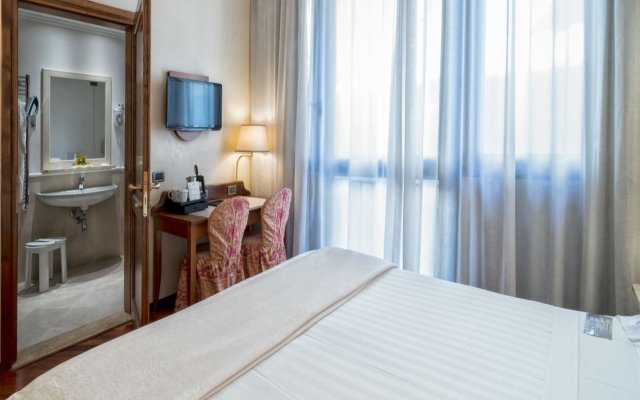 B&B Hotel Firenze Pitti Palace al Ponte Vecchio