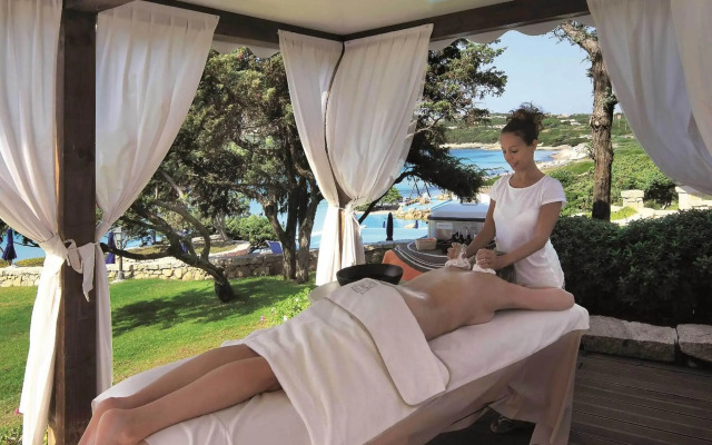 COLONNA GRAND HOTEL CAPO TESTA, a Colonna Luxury Beach Hotel, Santa Teresa Sardegna