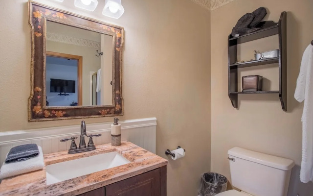 All Seasons River Inn