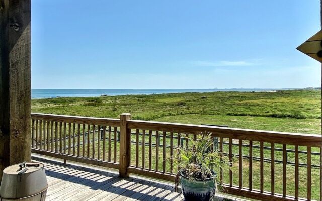 The Salty Mermaid 3 Bedroom Home by Redawning