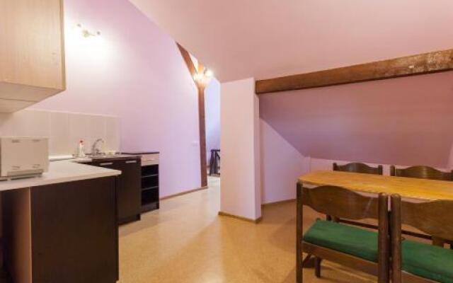 Apartamienty na Giertsiena 8a