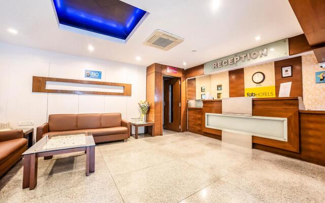 FabHotel Lakme Executive