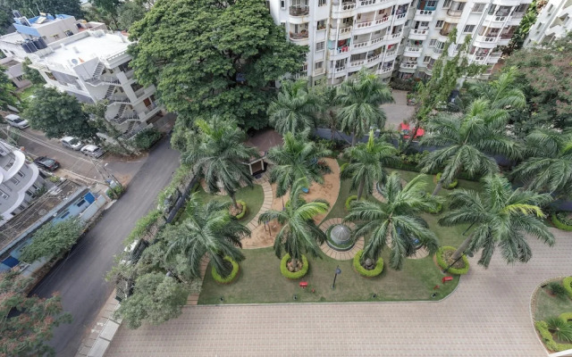 Lakeside Living by Red Olive Nr Airport 3bhk