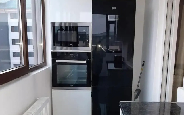 2 Bed-aircon-free Parking-city Centre