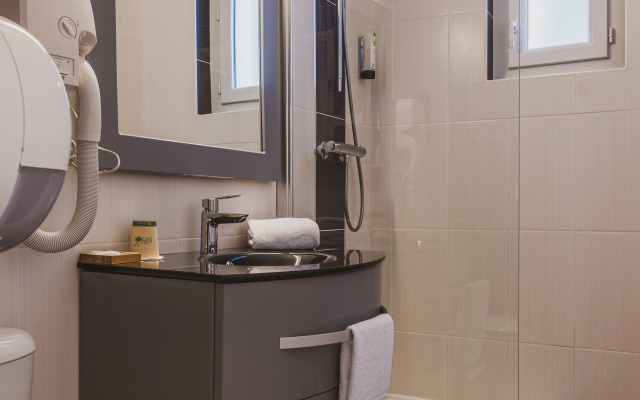 Hotel Aux Berges de l'Aveyron