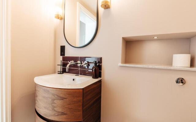 Redland Suites - Apartment 3