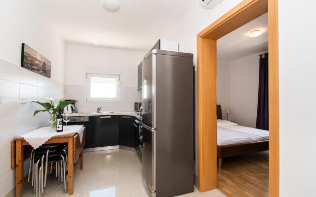 Apartments Kendes