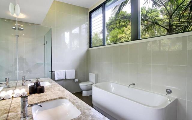 Ocean View @ Kiah Holiday Villa