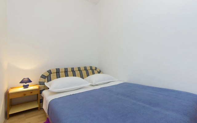 Vince - Free Parking - A1 Žuti