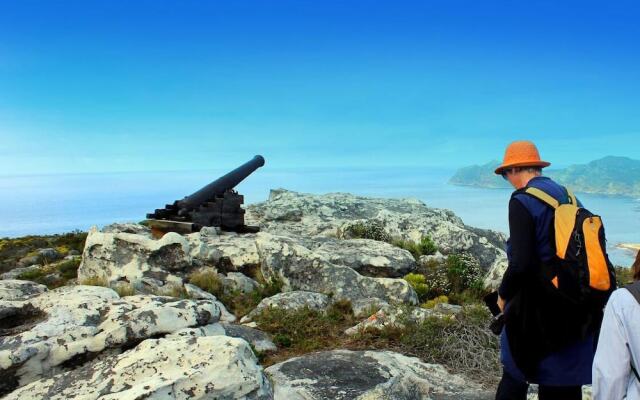 Studio Apartment Fish Hoek Bay
