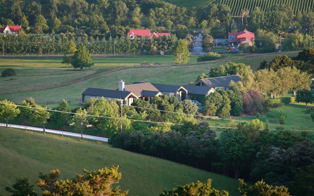 Sugarloaf Lodge