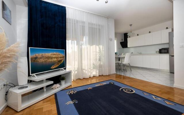 Apartments Antunović
