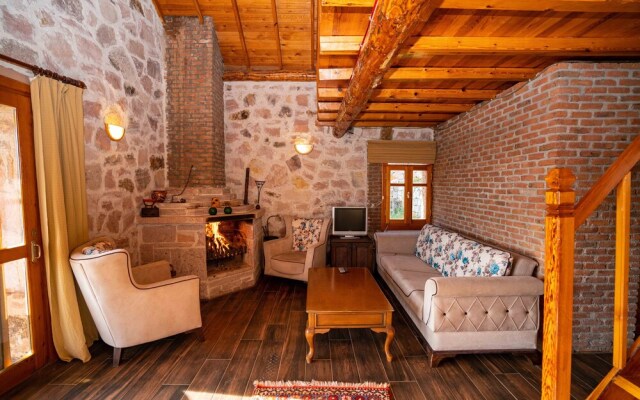 The Mira House