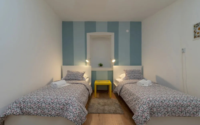 House Polus