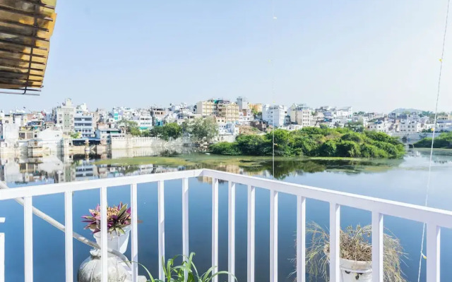 Hotel Natural Lake View