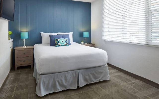 Pacific View Inn
