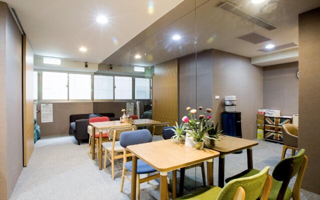 U Hotel (XIMEN)