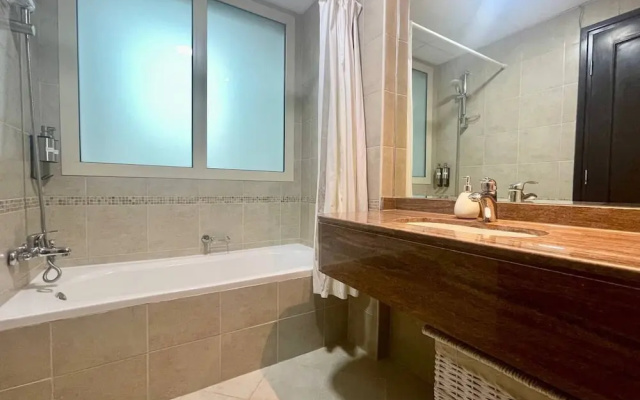 Stylish Studio wz Spectacular City View