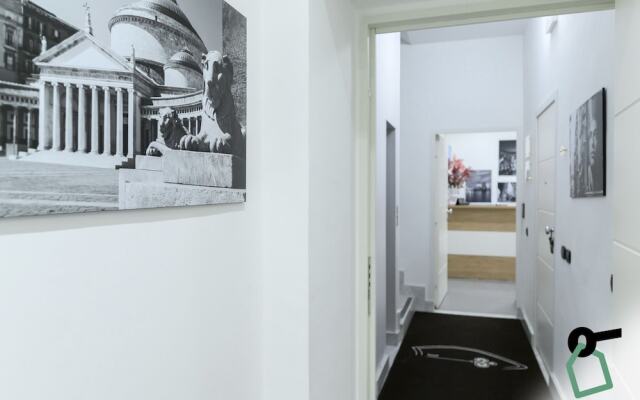 Hotiday Room Collection - Napoli Sant’Arcangelo