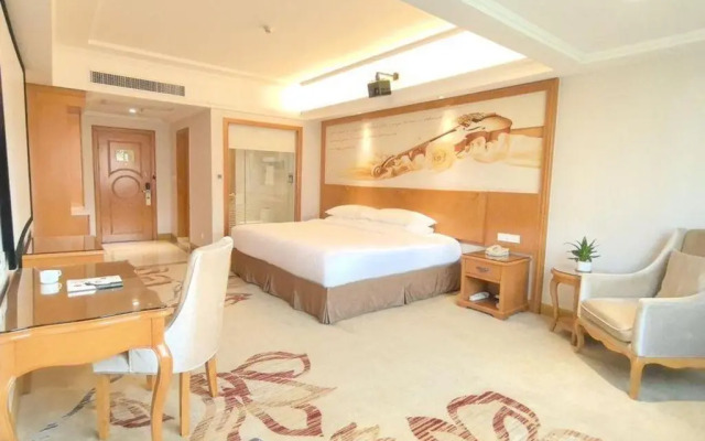 Vienna International Hotel (Dongguan Mayong Central Avenue)