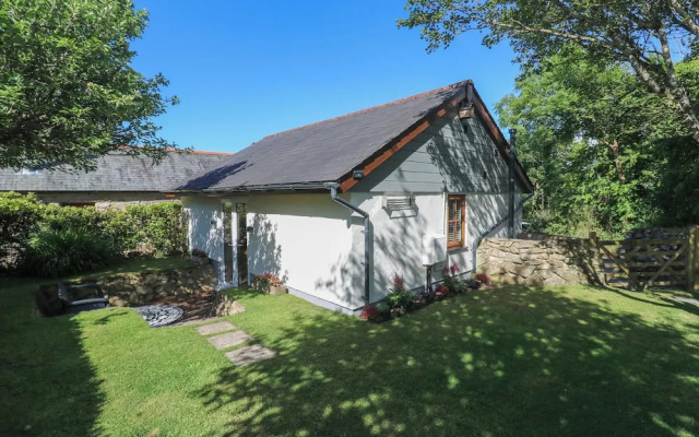 Tregonning Lodge