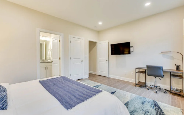 Family-friendly Home ~ 5 Mi to UNC Charlotte!