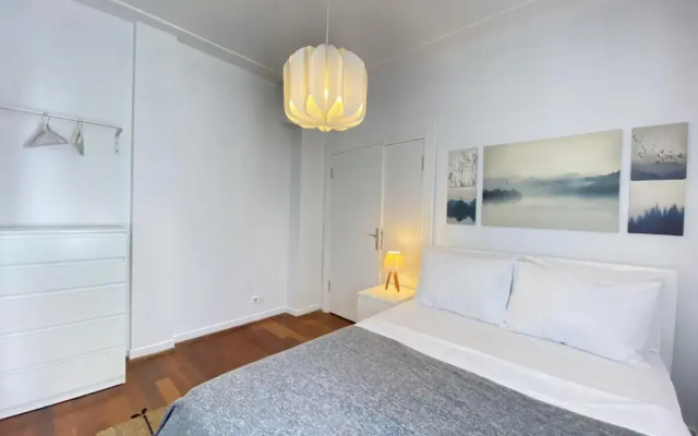 Exquisite Flat Near Bagdat Street in Kadikoy