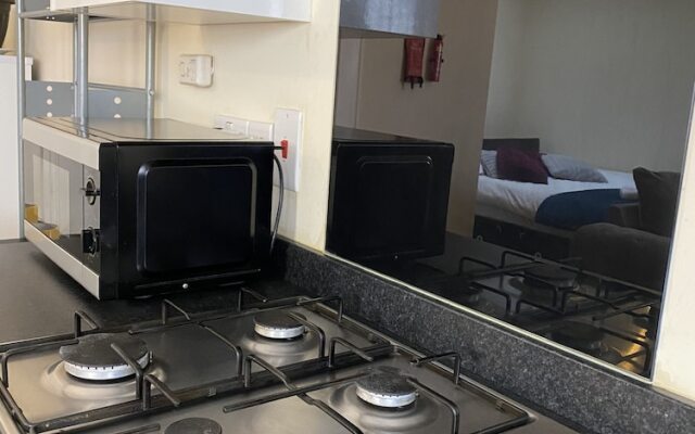 Luxurious Luton Town Centre Studio Apartment