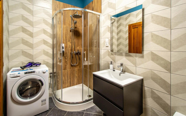 National Museum 3BDR Golden Stork Spot