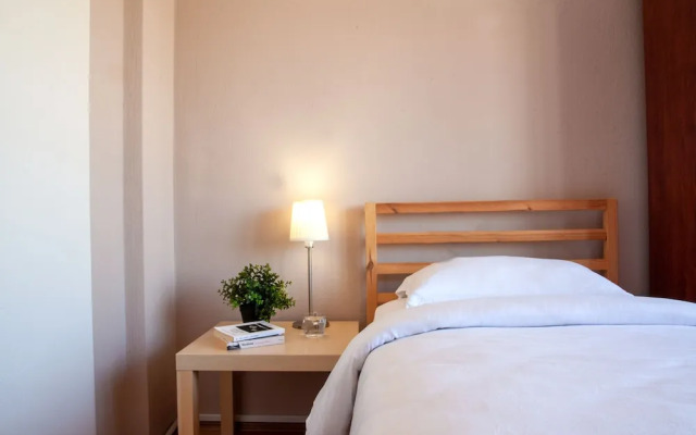 Aheste_simple Sea View Flat in Lovely Old Town