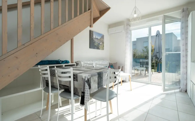 Villa in Valras-plage Near Sand Beach