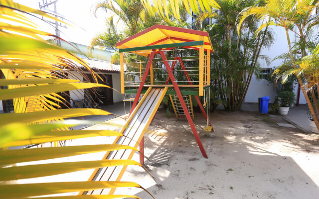 Canasbeach Hotel