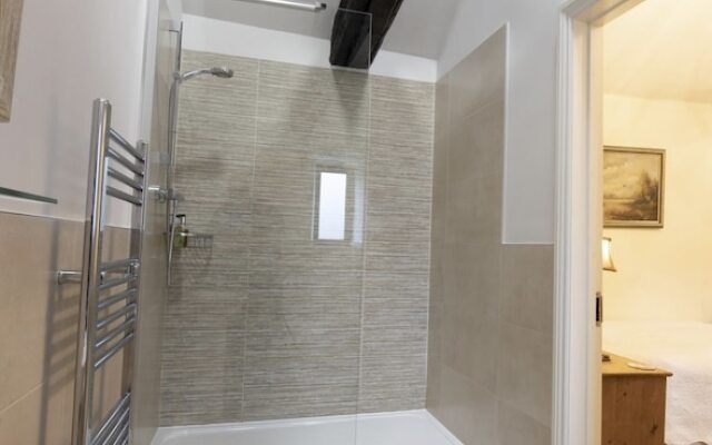 The Moon Inn at Stoney Middleton