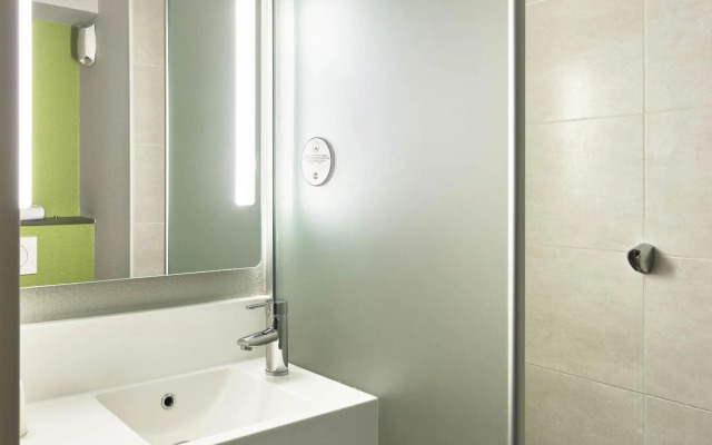 B&B Hôtel PARIS Est Bobigny Université