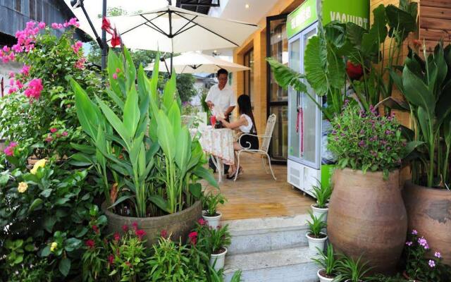 Inn Of Flowers Yangshuo