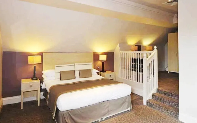 Nutfield Priory Hotel And Spa