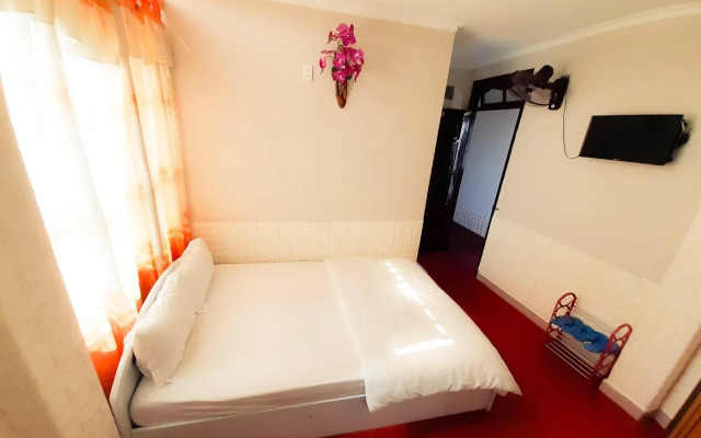 Rain Star Hotel