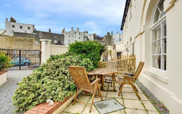 Former Stable Converted to a Nice Holiday Home in Brighton